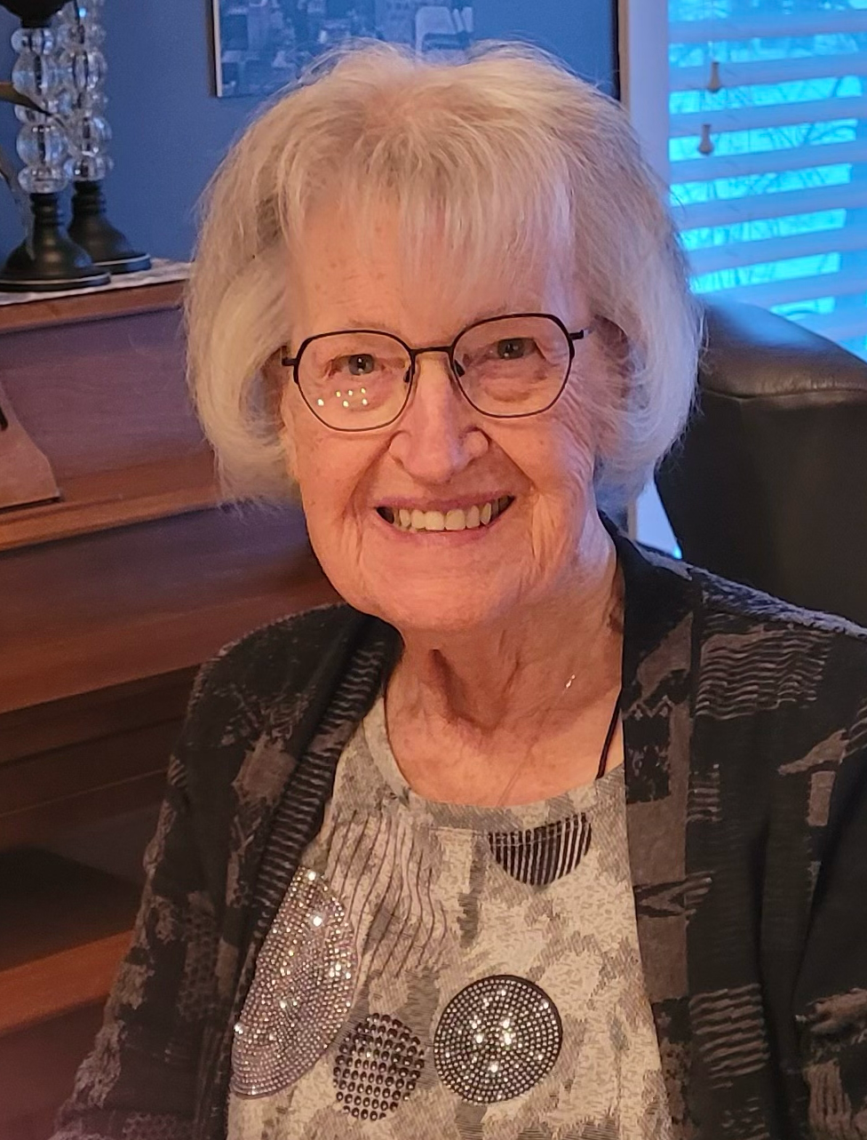 Yvonne Faith Rawlings